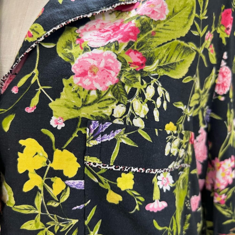 Victoria's Secret Black Floral Pajama Set - Picture 5 of 15